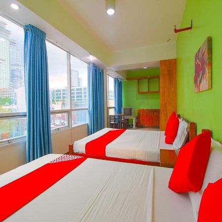 Oyo 677 Roseate Pensione Cebu Exterior photo