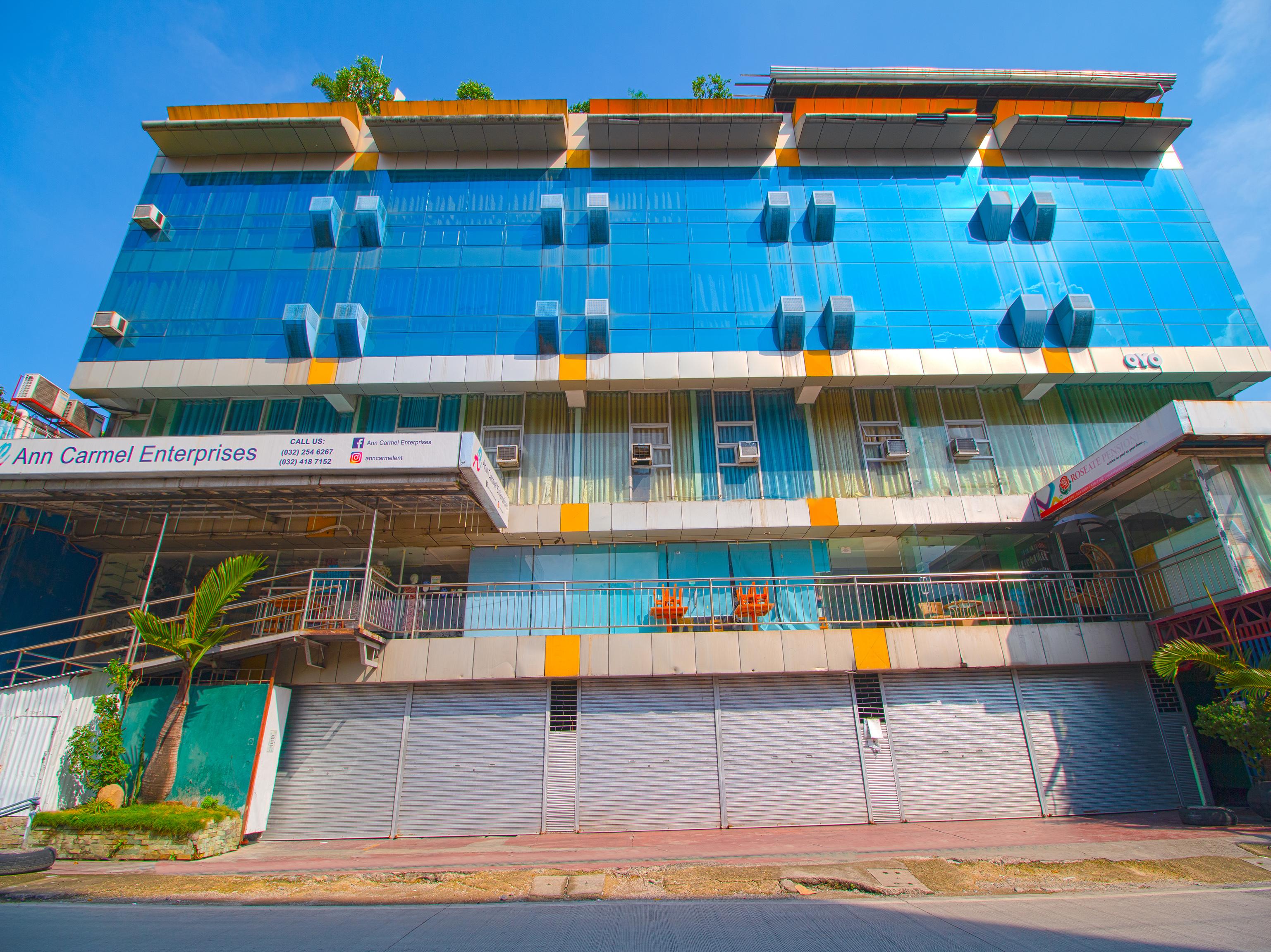 Oyo 677 Roseate Pensione Cebu Exterior photo